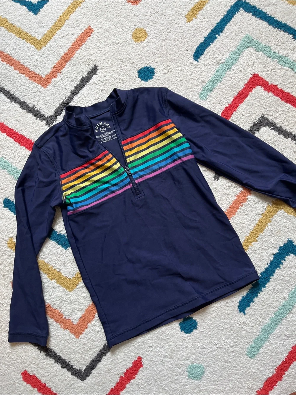 Bundle of 2 rashguards 4-5